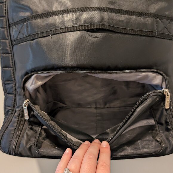 Classic Black Lug Puddle Jumper Tote Bag - Picture 8 of 12